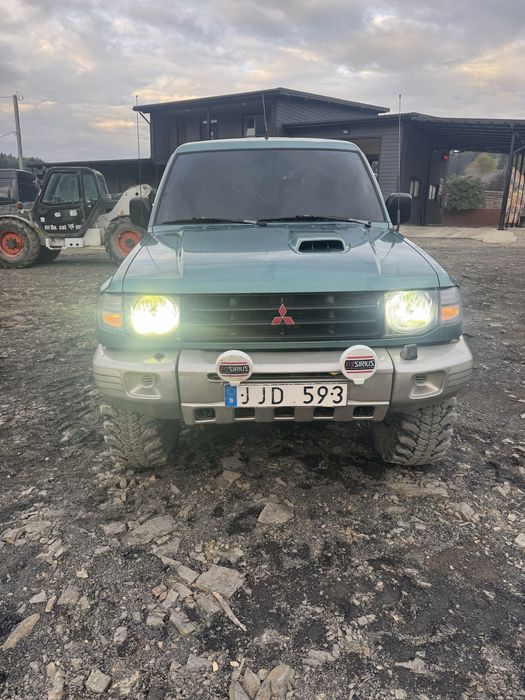 Мітсубісі паджеро 2