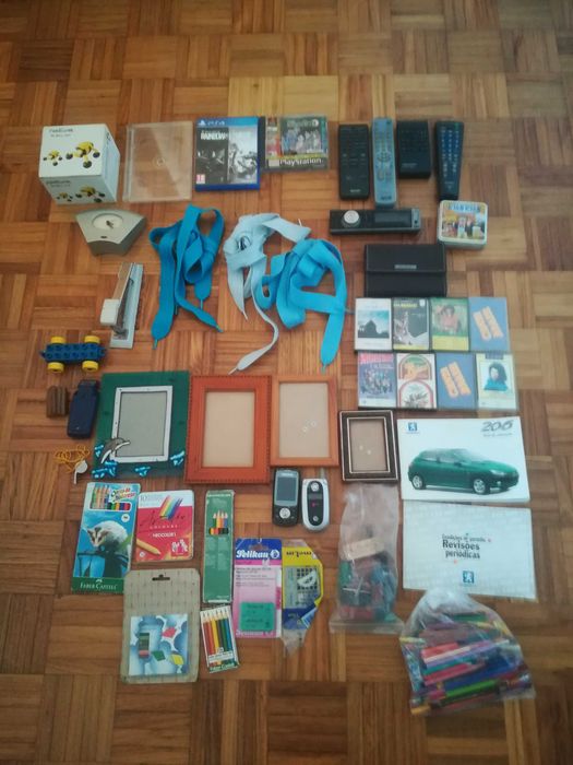 Lote de vários artigos