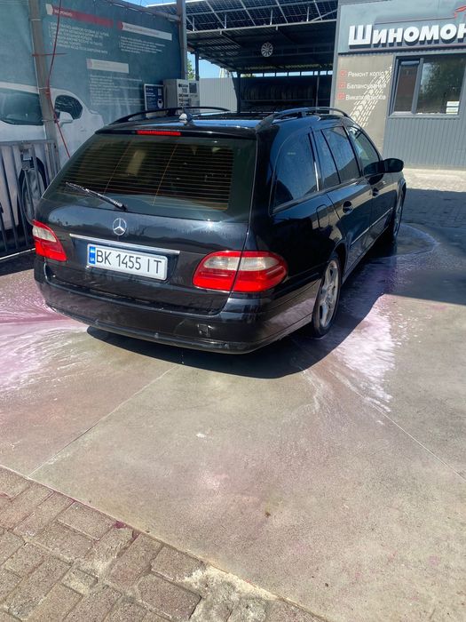 Продам Мерседес w211