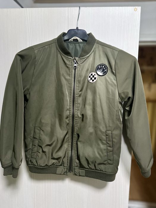 Бомбер, куртка Mango р.7/8 років