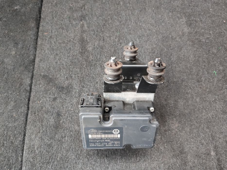 Блок управління ABS Skoda Octavia A5 насос ABS Шкода Октавія А5 АБС