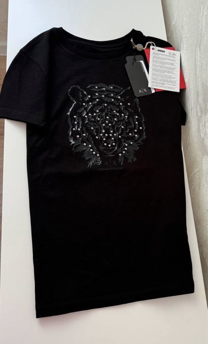 Жіноча футболка Armani Exchange Emporio Armani