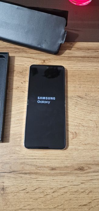 Samsung Galaxy Z Flip  5