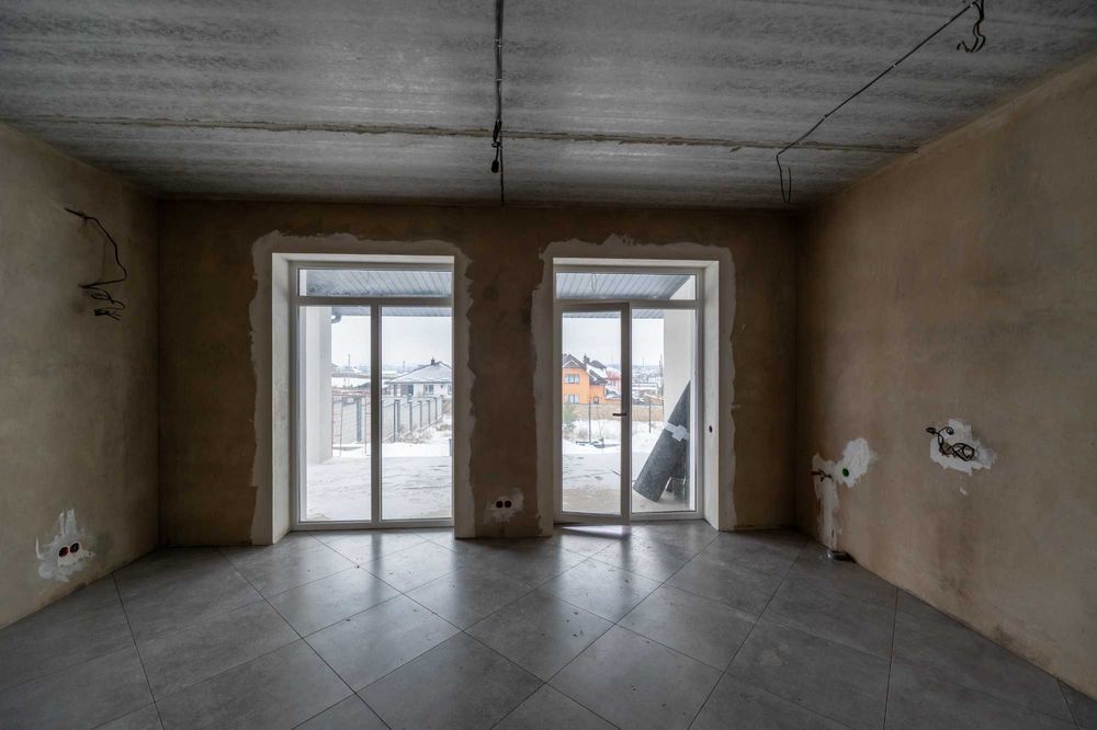 Новий цегляний будинок 100 м²  4 кімнати | тераса