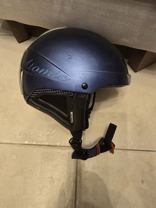 Kask narciarski Atomic