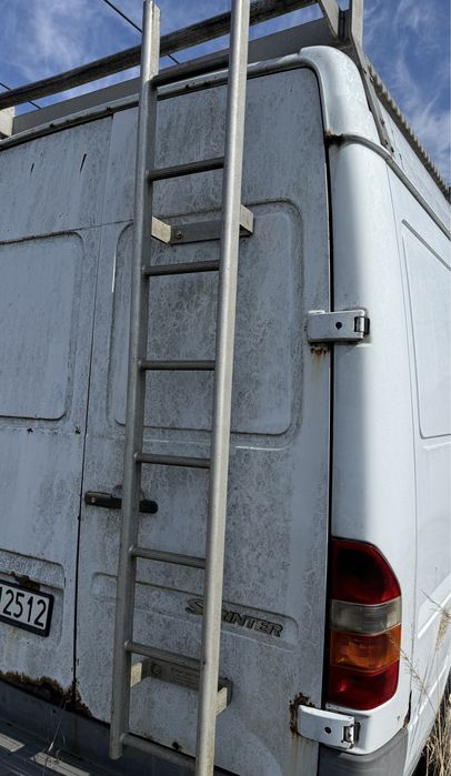 Aluminiowy bagażnik dachowy mercedes Sprinter LT drabinka