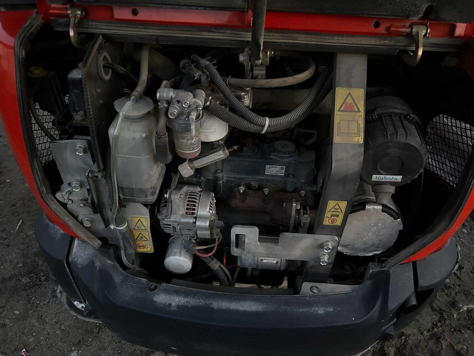 Minikoparka Kubota KX19-04