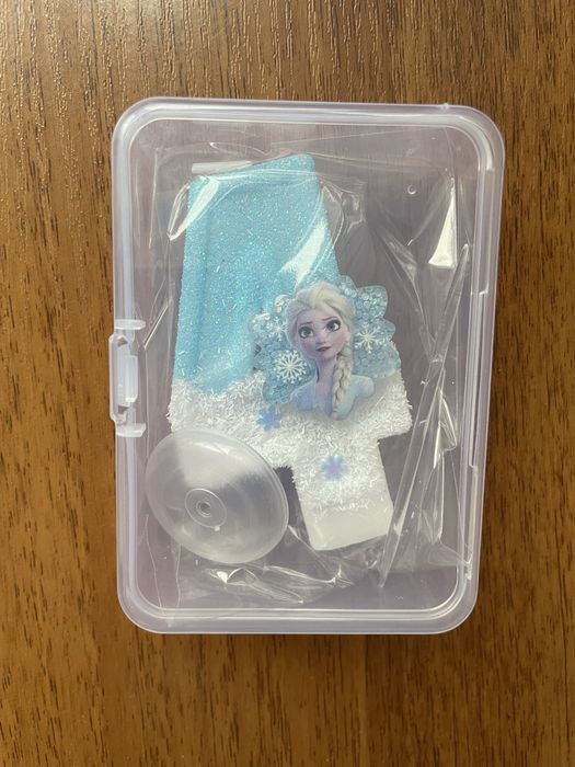 Свічка 4 з Ельзою