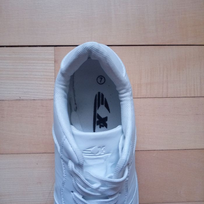 Buty sportowe meskie XL roz 41