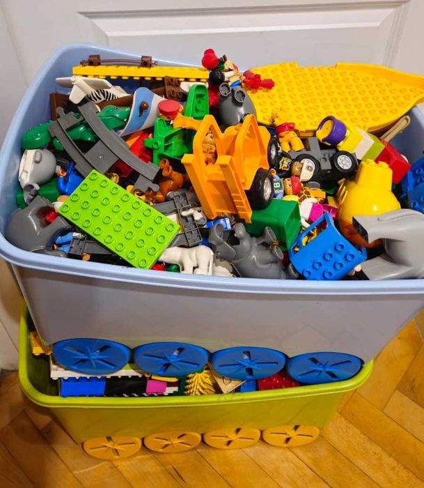 Lego DUPLO ~18kg - dużo figurek i pojazdów