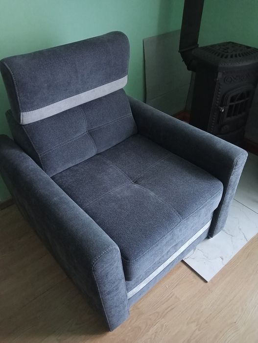Fotel wolnostojący welurowy