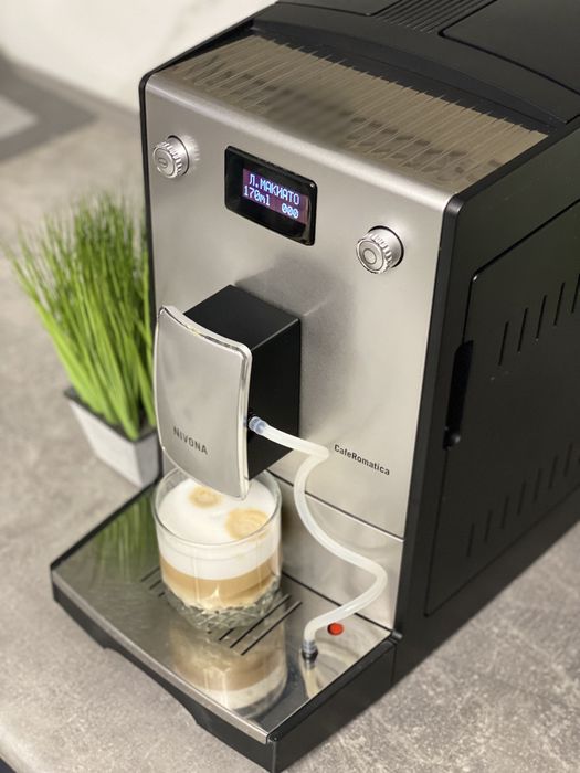 Кофемашина Nivona кавоварка кофеварка хороший стан