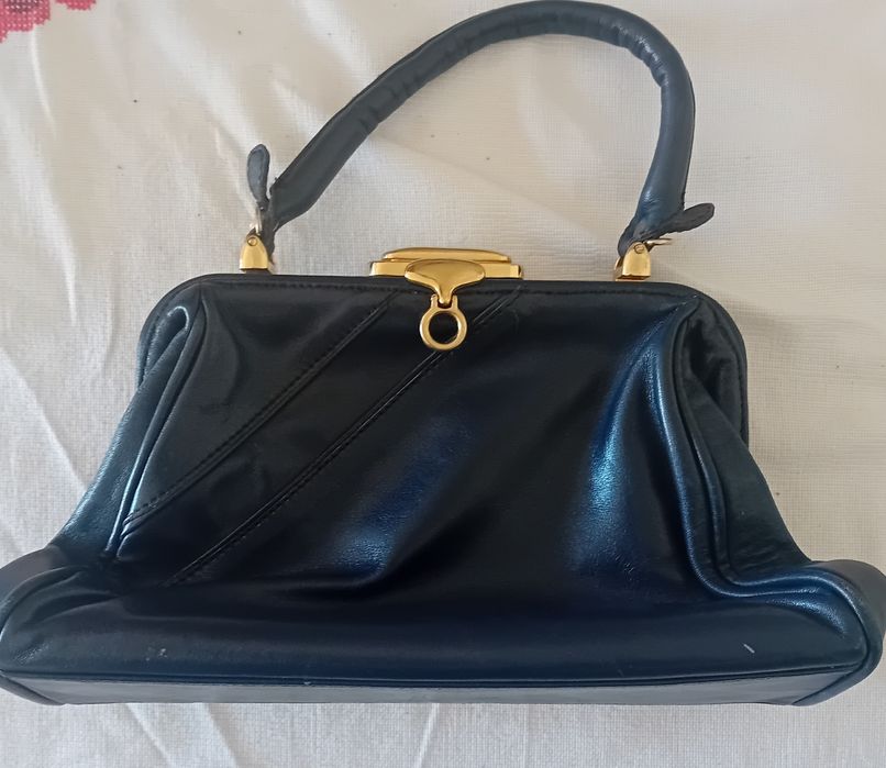 Mala para senhora em pele