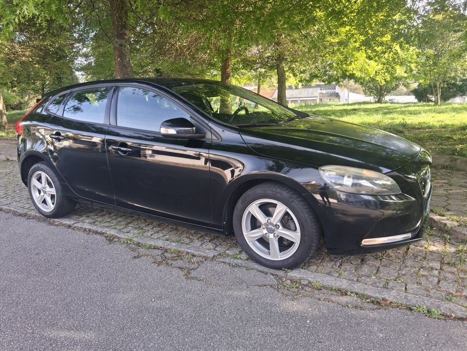 Volvo V40 2.0 D2