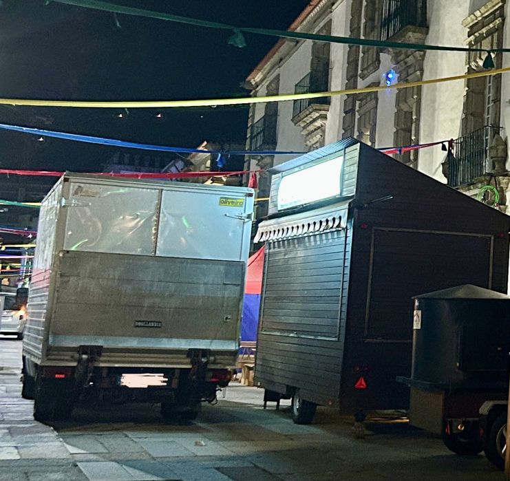 Roulote venda ambulante pronta a trabalhar