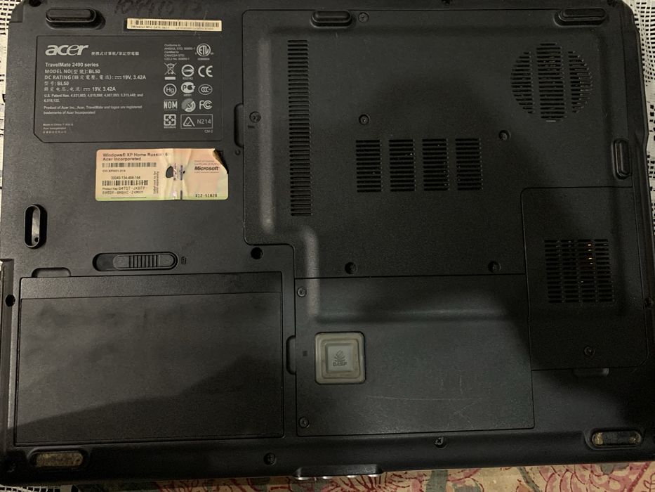 Ноутбук acer повністю справний