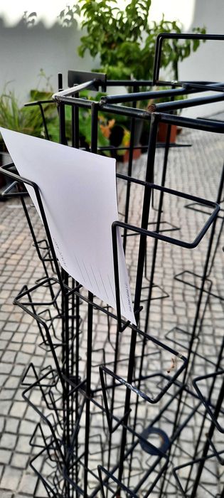 Expositor de postais