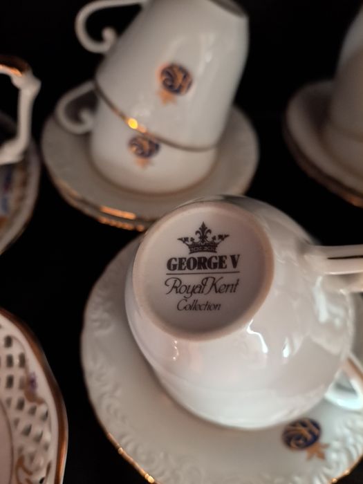 D. George V Tea and Coffee Set437557966983680003