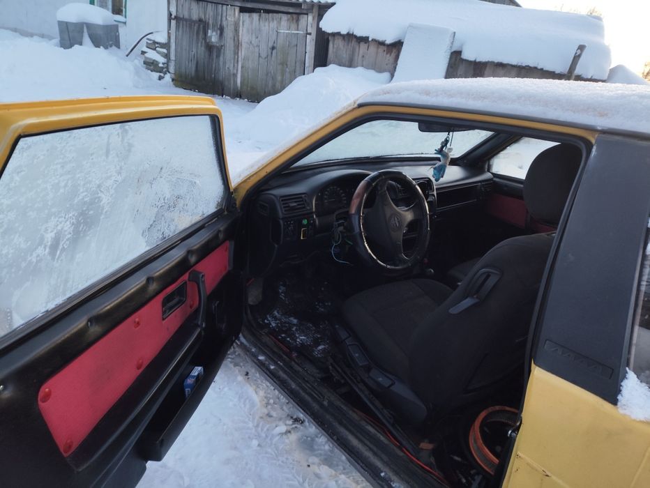 Продам дві машини за 900  доларів торг присутній або обміняю