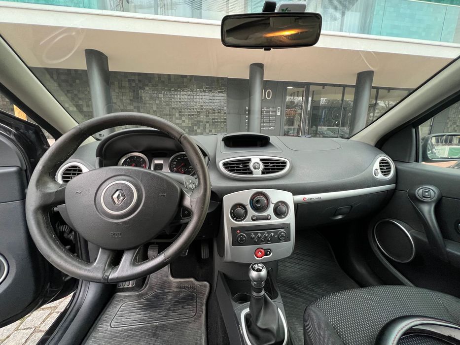 Renault Clio 1500 dci 85 cv