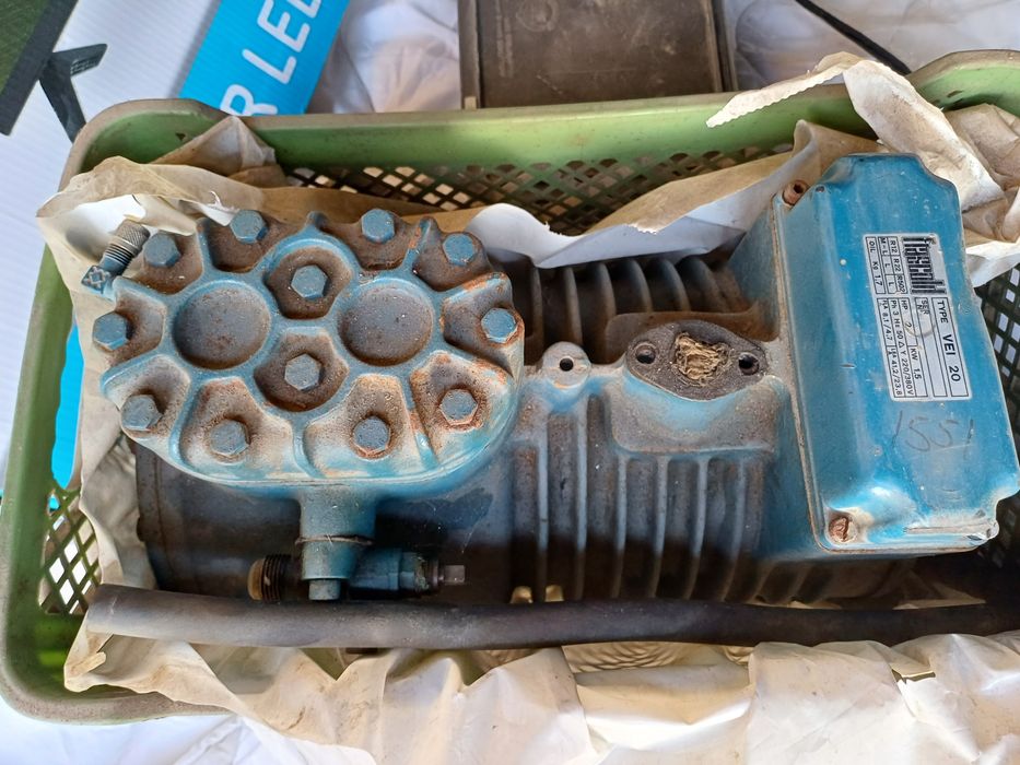 Compressor a piston Frascold