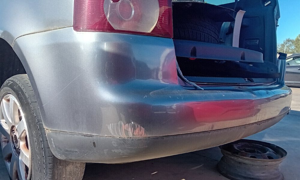 Pára-choques trás VOLKSWAGEN Touran (1T)
