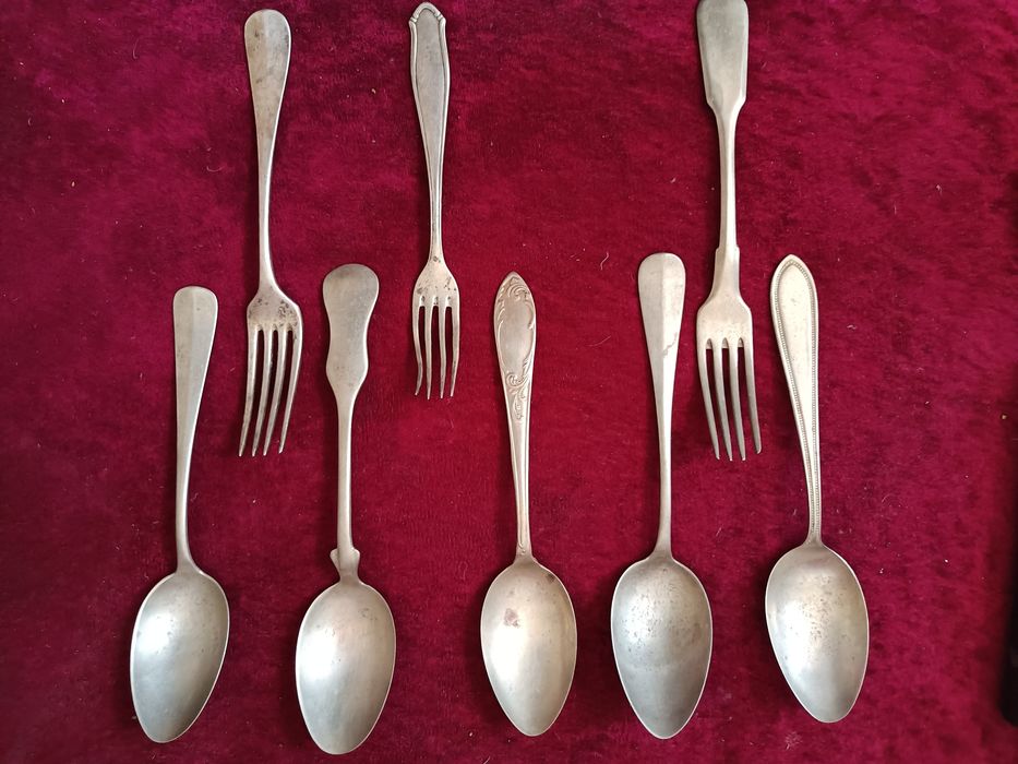 Sprzedam sztućce srebrne z przed 1939 pr 925 szt  8