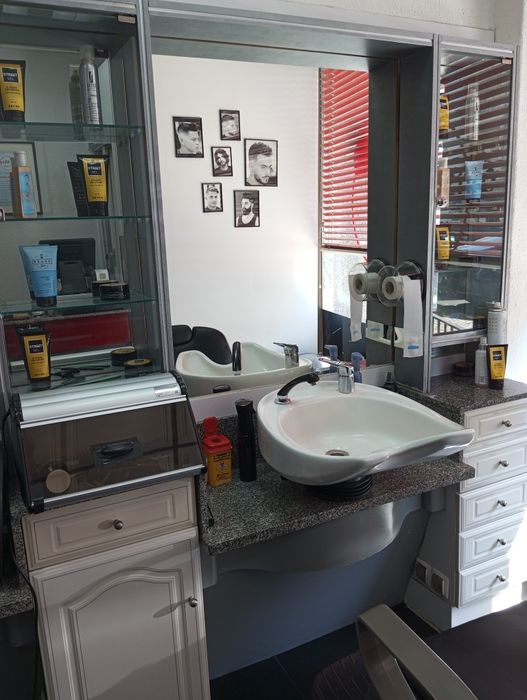 Trespass de Barbearia (Queluz)