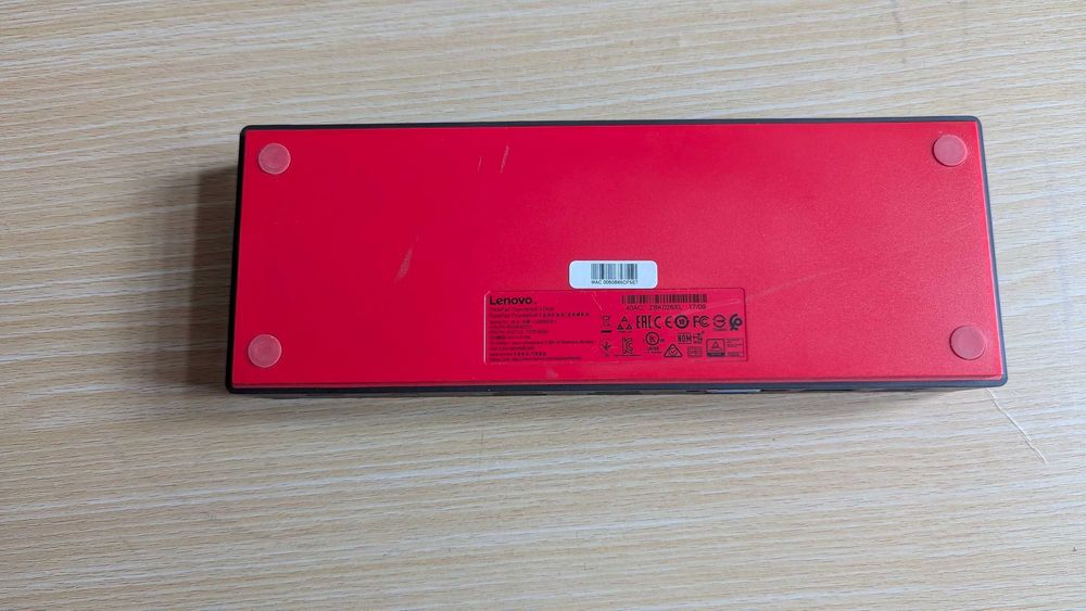 Док станція Lenovo ThinkPad Thunderbolt 3 Dock з кабелем та блоком живлення