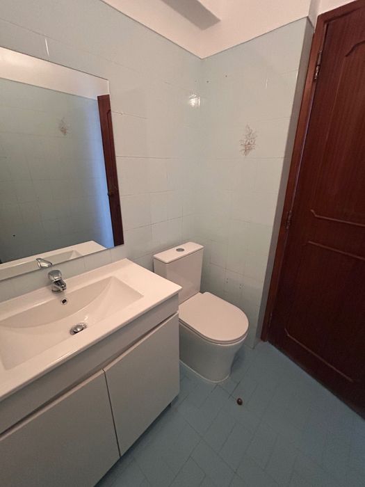 T1 Costa da Caparica Central