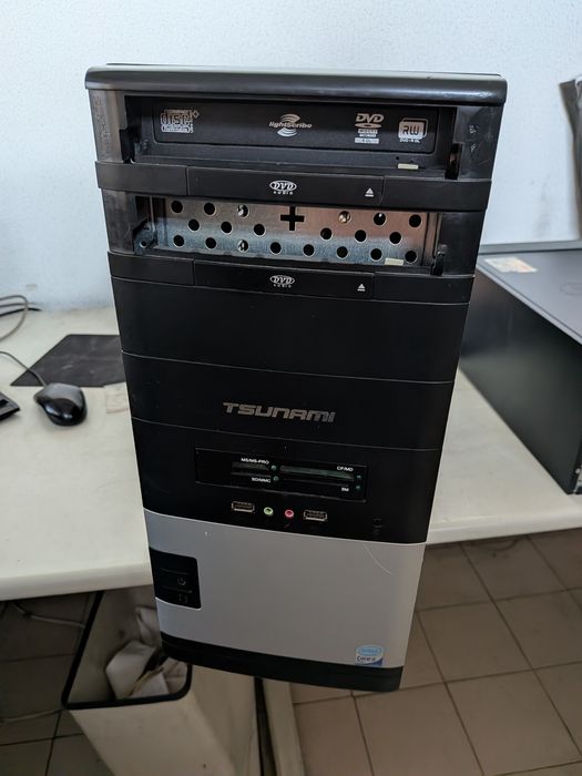 Torre Tsunami  - Processador Intel(R) Core(TM) i5-4460 CPU @ 3.20GHz (3.20 GHz)
