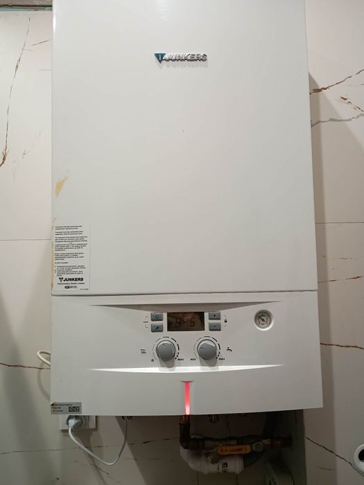 Piecyk 2 funkcyjny Junkers + gratis Termet