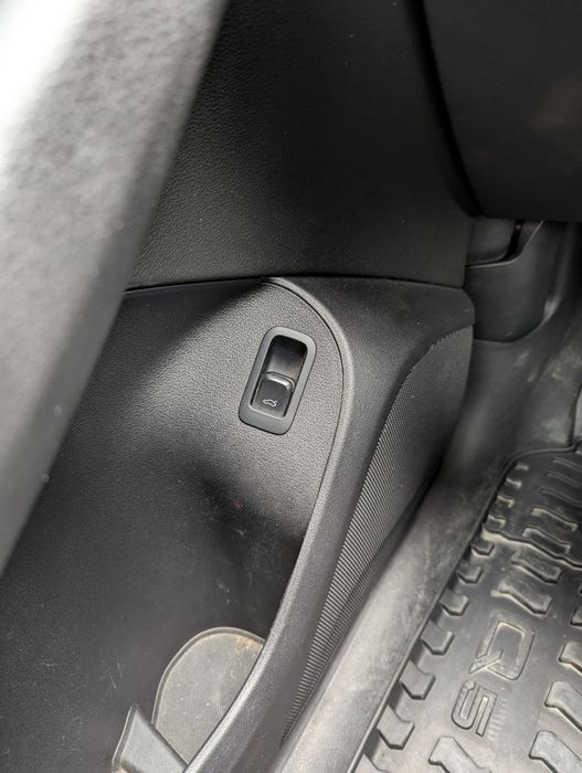 Продаю Audi Q5 2012 2.0 бензин