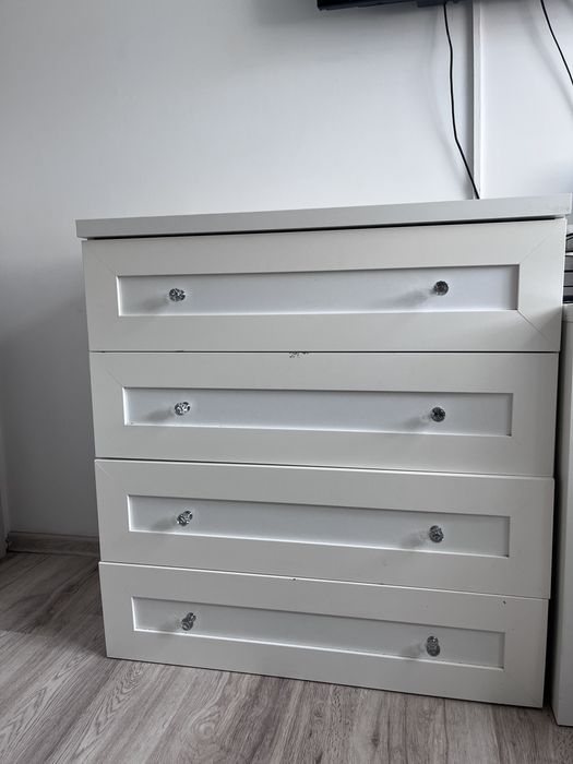Komoda glamour biała