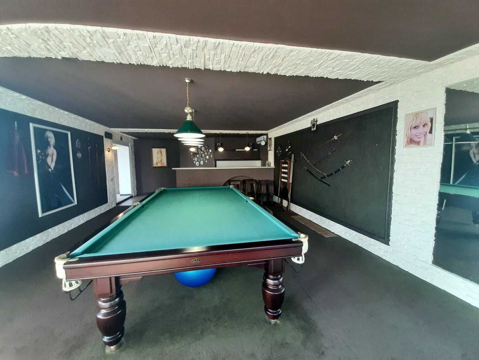 Дом 800 кв. VIP-уровня. Бассейн с подогревом,сауна.НОВЫЙ ГОД- СВОБОДЕН