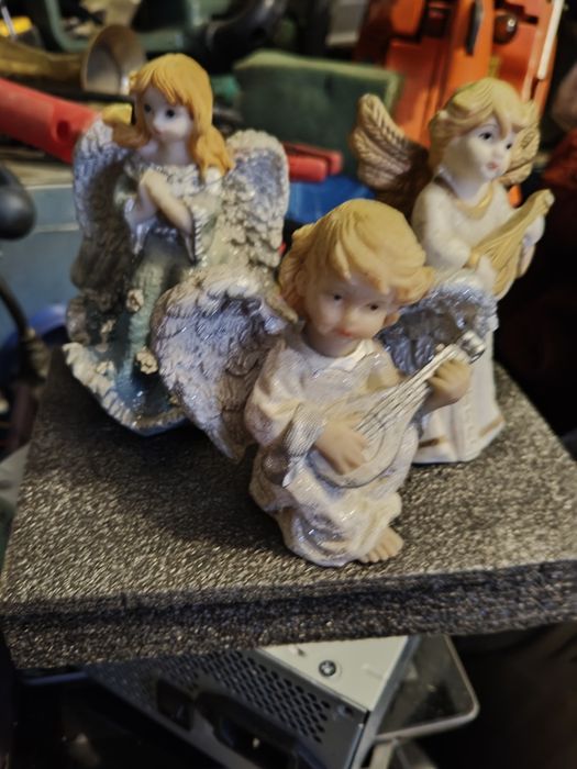 Aniołki trzy sztuki