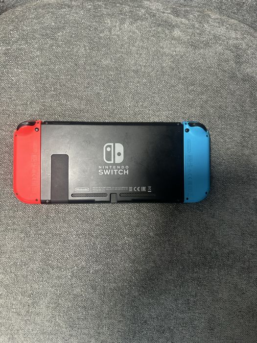 Продам Nintendo Switch v 2