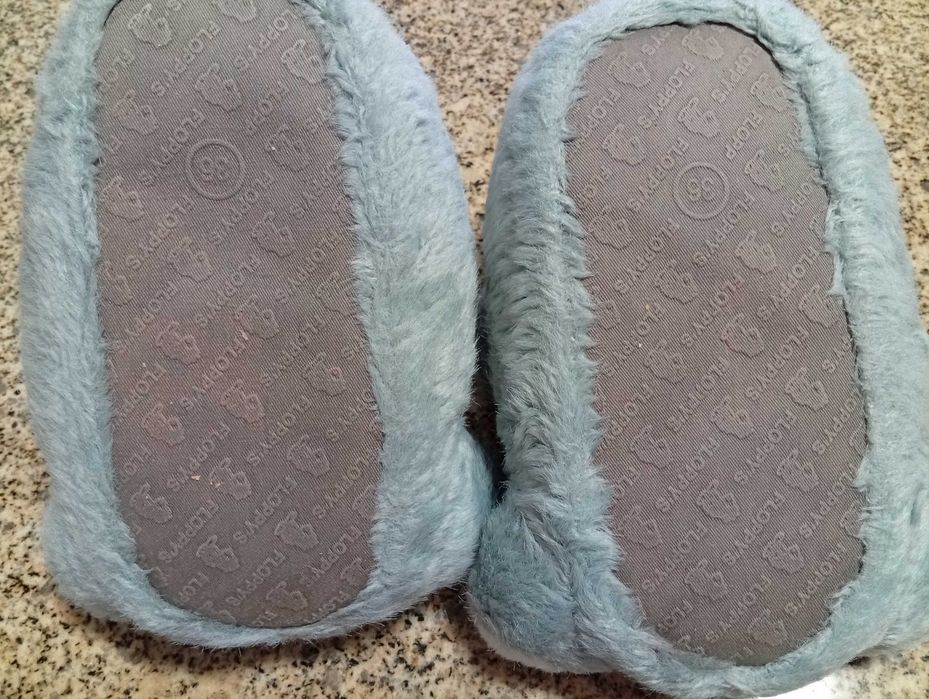 Pantufas forma coelhinho