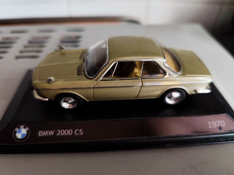 BMW 2000cs model 1/43