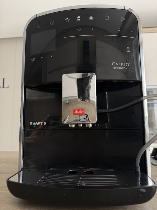 Sprzedam ekspres do kawy Melitta Cafeo barista
