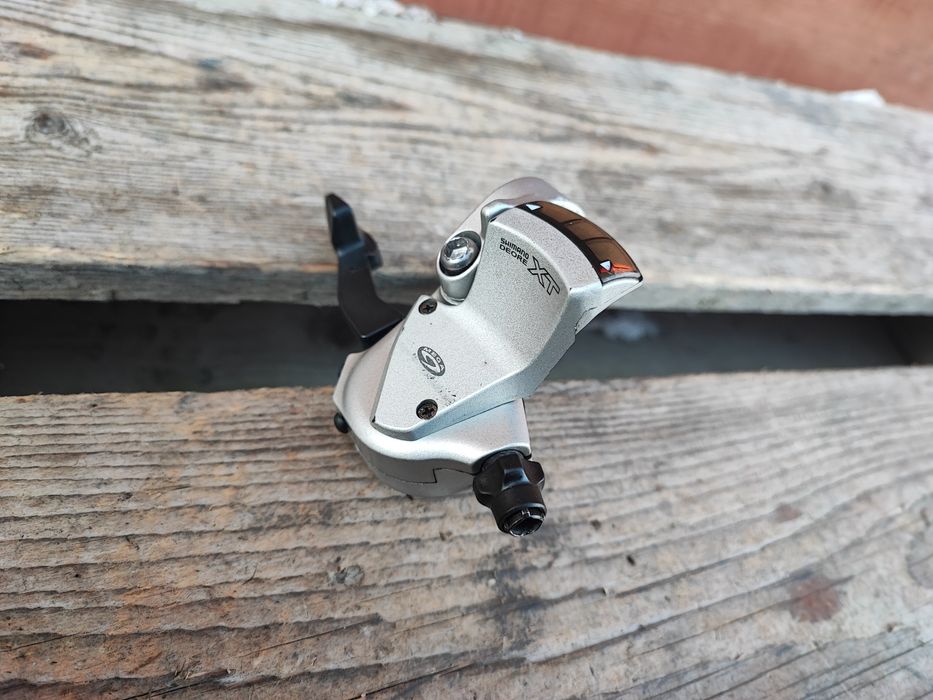 Prawa manetka rowerowa Shimano Deore XT M750 9s Retro MTB