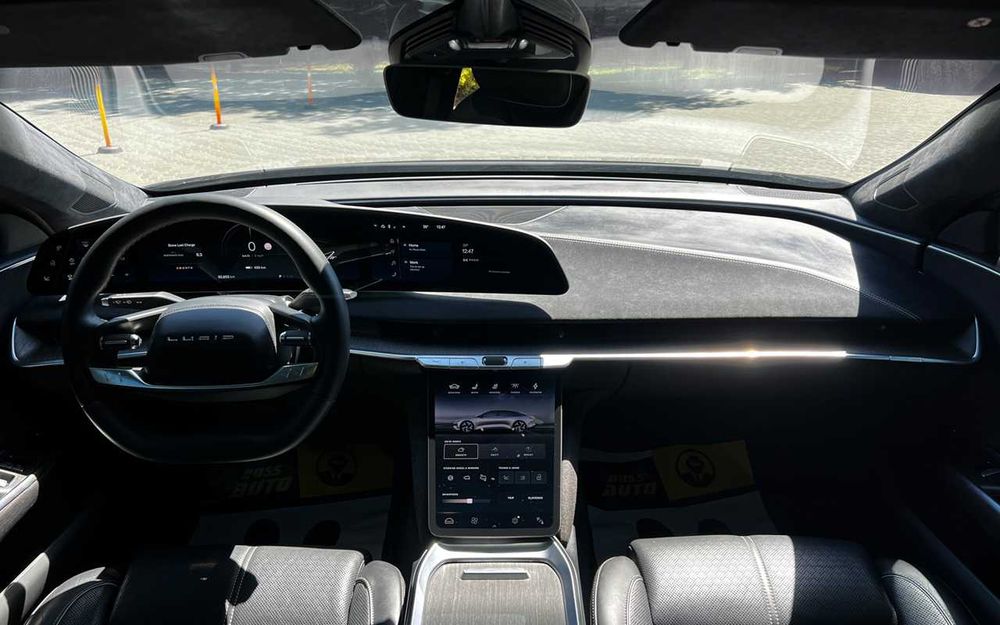 Lucid Air 2022 року