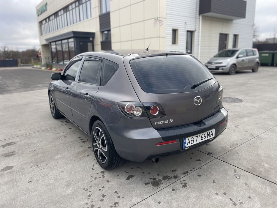 Продам Мазда 3  2.0 дизель