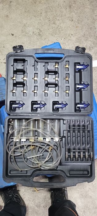 Wyposażenie warsztatu, blokady rozrządu, narzędzia i dużo części