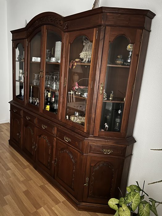 Móvel aparador de sala de jantar