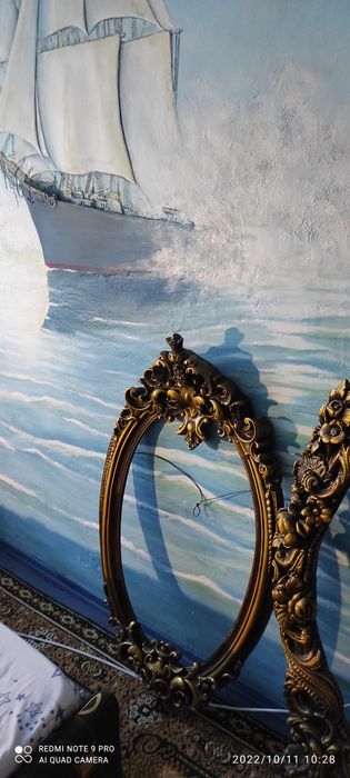 Зеркальные овальные рамы