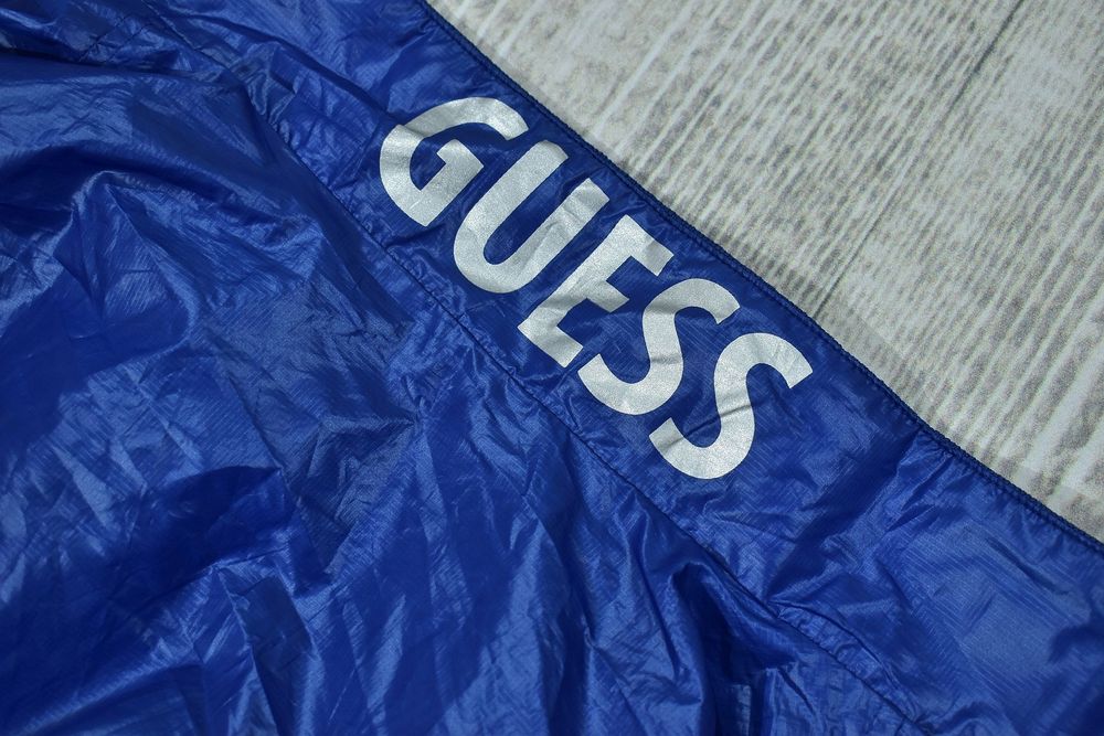 Guess Logowana Kurtka Męska Wiatrówka Bomberka S