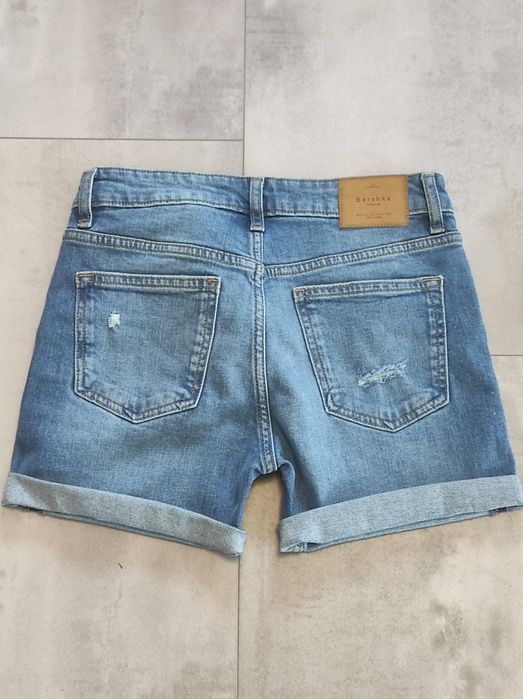 Dżinsowe spodenki Bershka