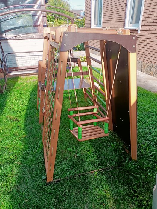 Дитячий майданчик