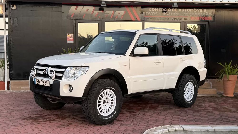 Mitsubishi Pajero 3.2 DI-D Intense